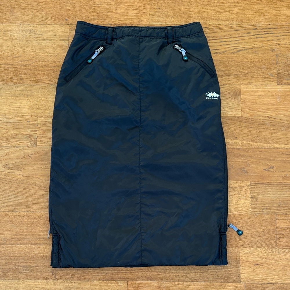 Black Long Skhoop Skirt size M